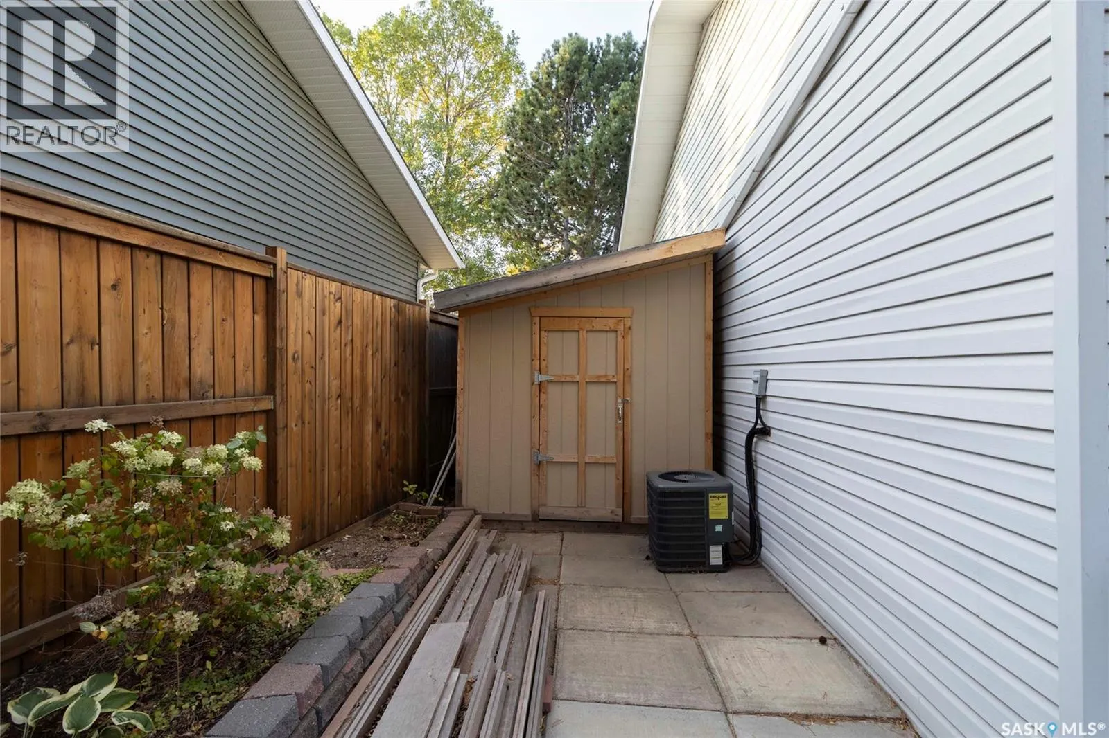 539 Priel CRESCENT