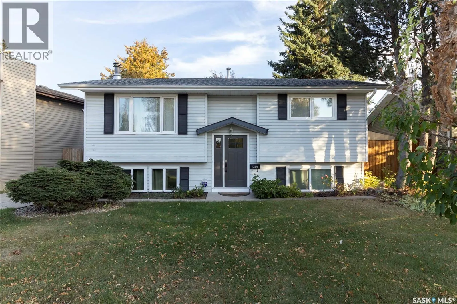 539 Priel CRESCENT