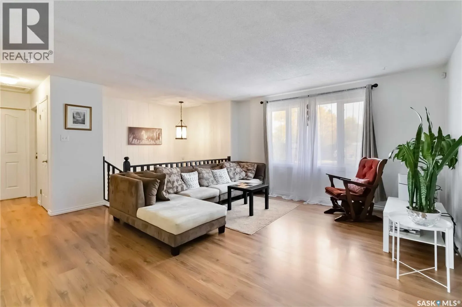 539 Priel CRESCENT