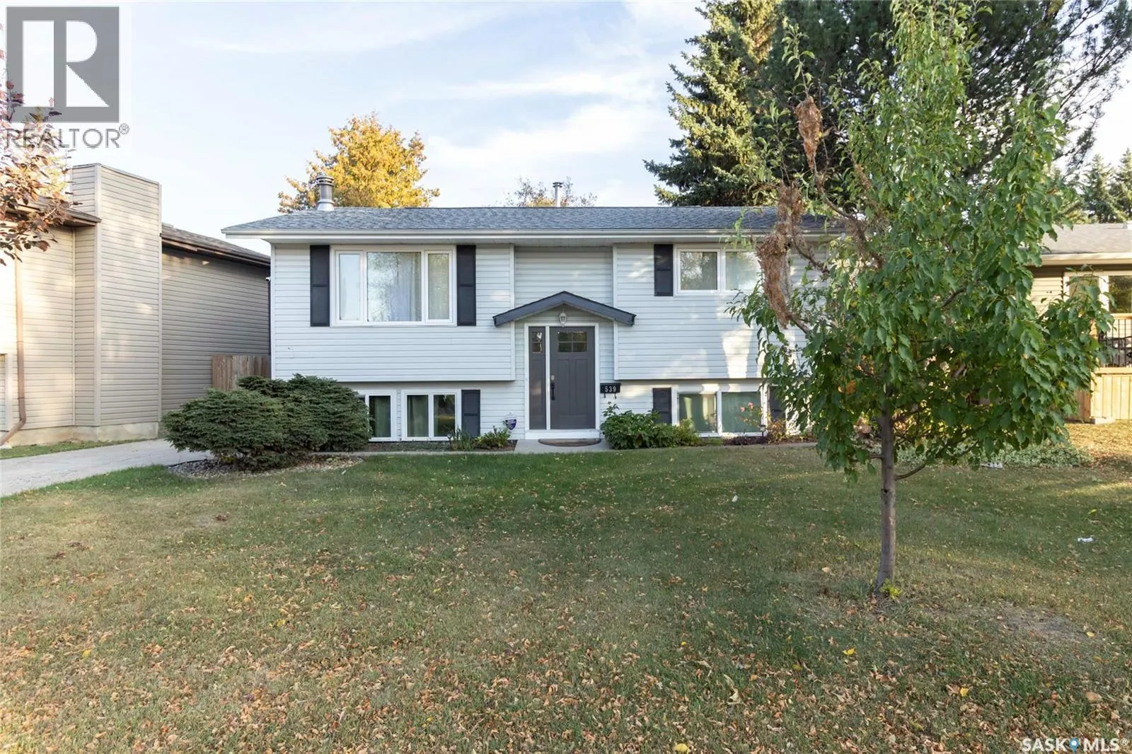 539 Priel CRESCENT