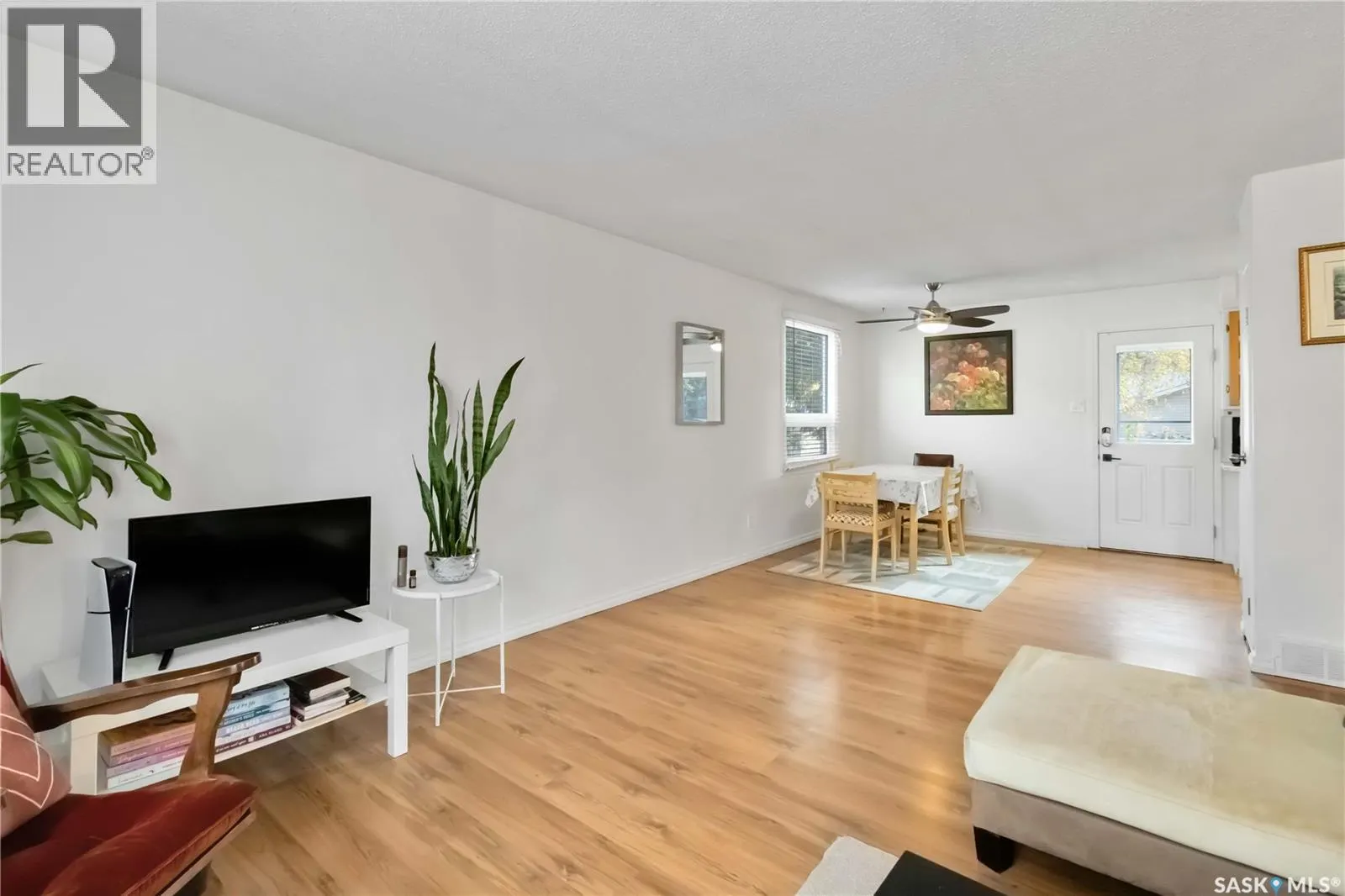 539 Priel CRESCENT