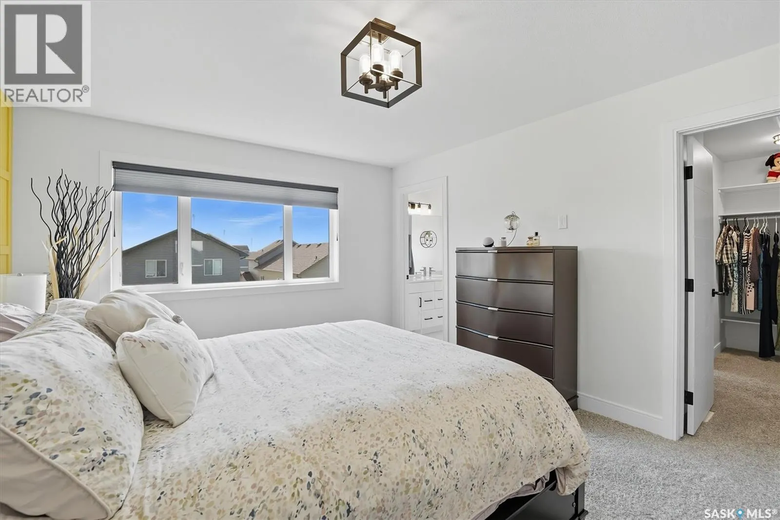 474 McFaull CRESCENT