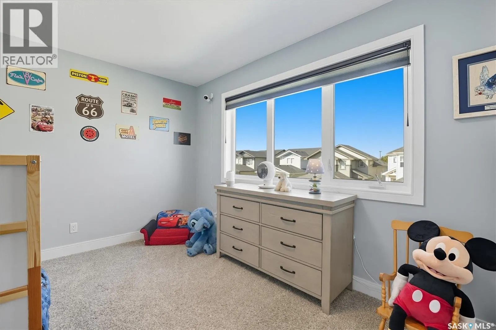 474 McFaull CRESCENT