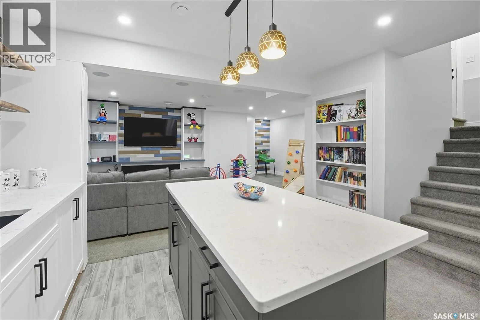 474 McFaull CRESCENT