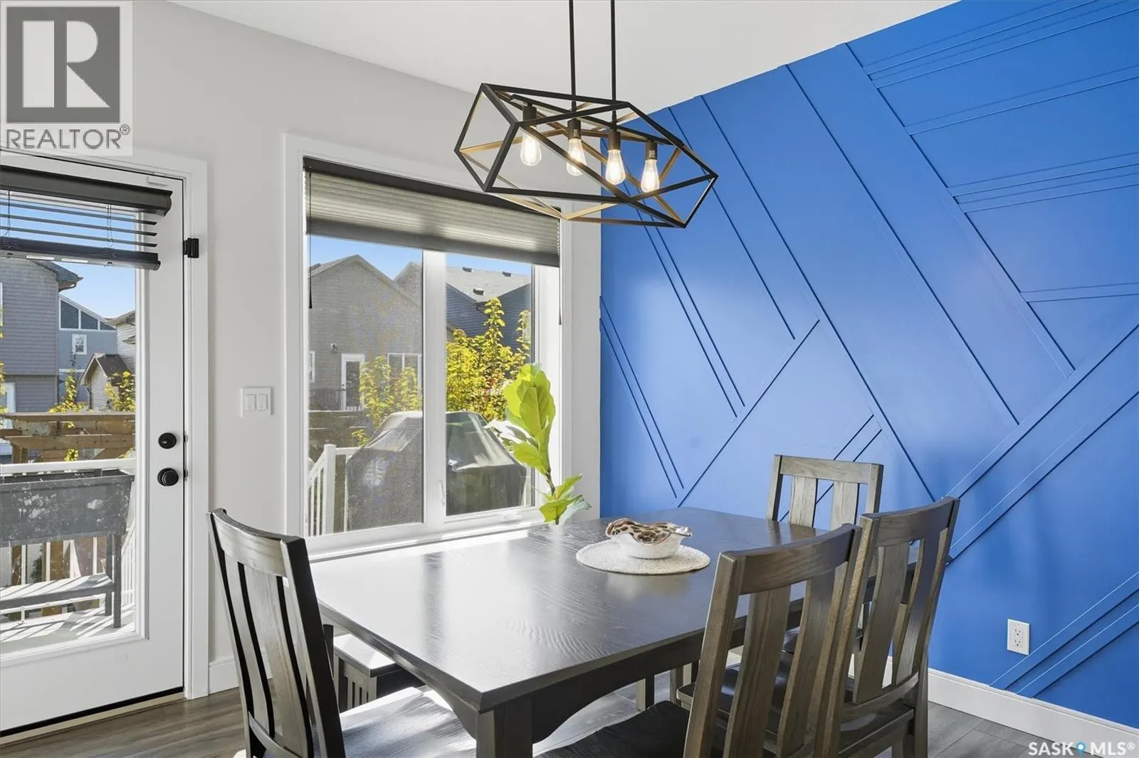 474 McFaull CRESCENT