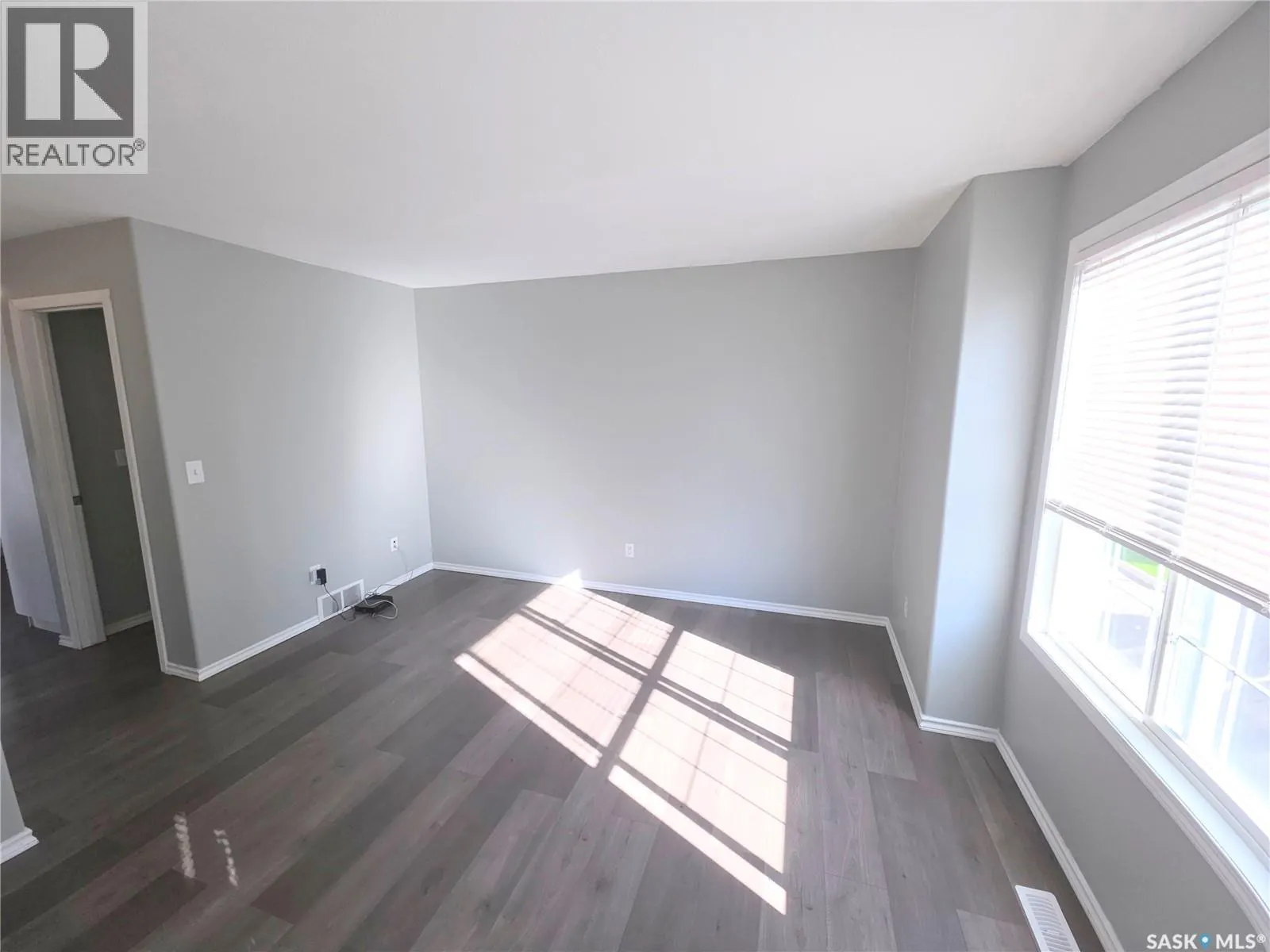 1 302 Herold ROAD