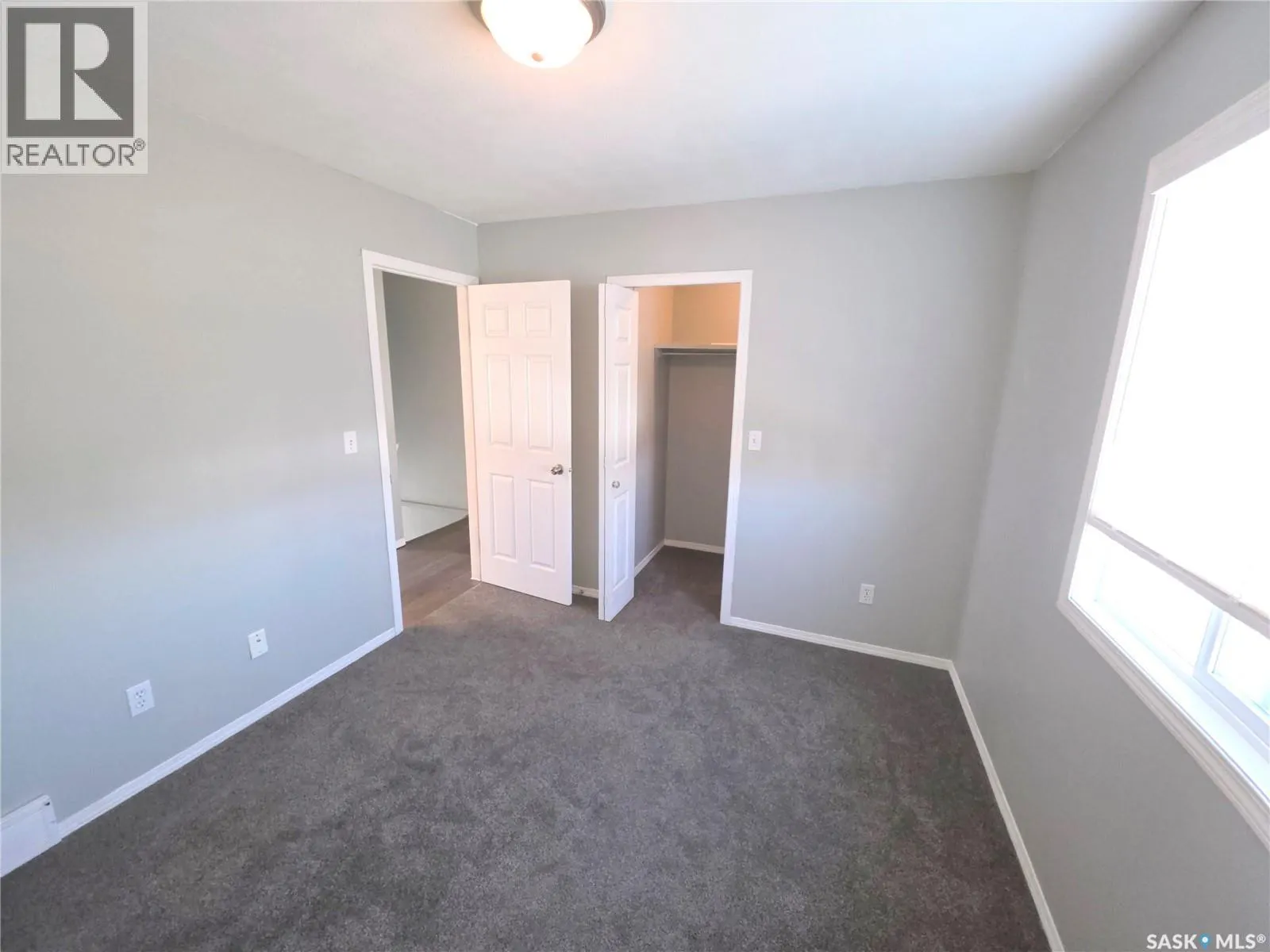 1 302 Herold ROAD