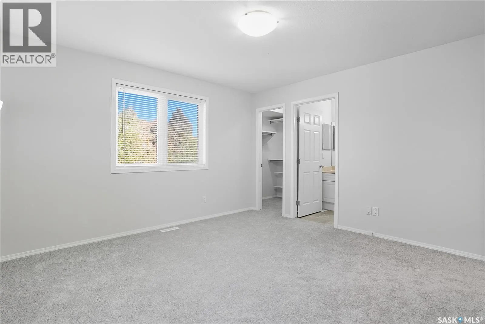 207 Buckwold COVE