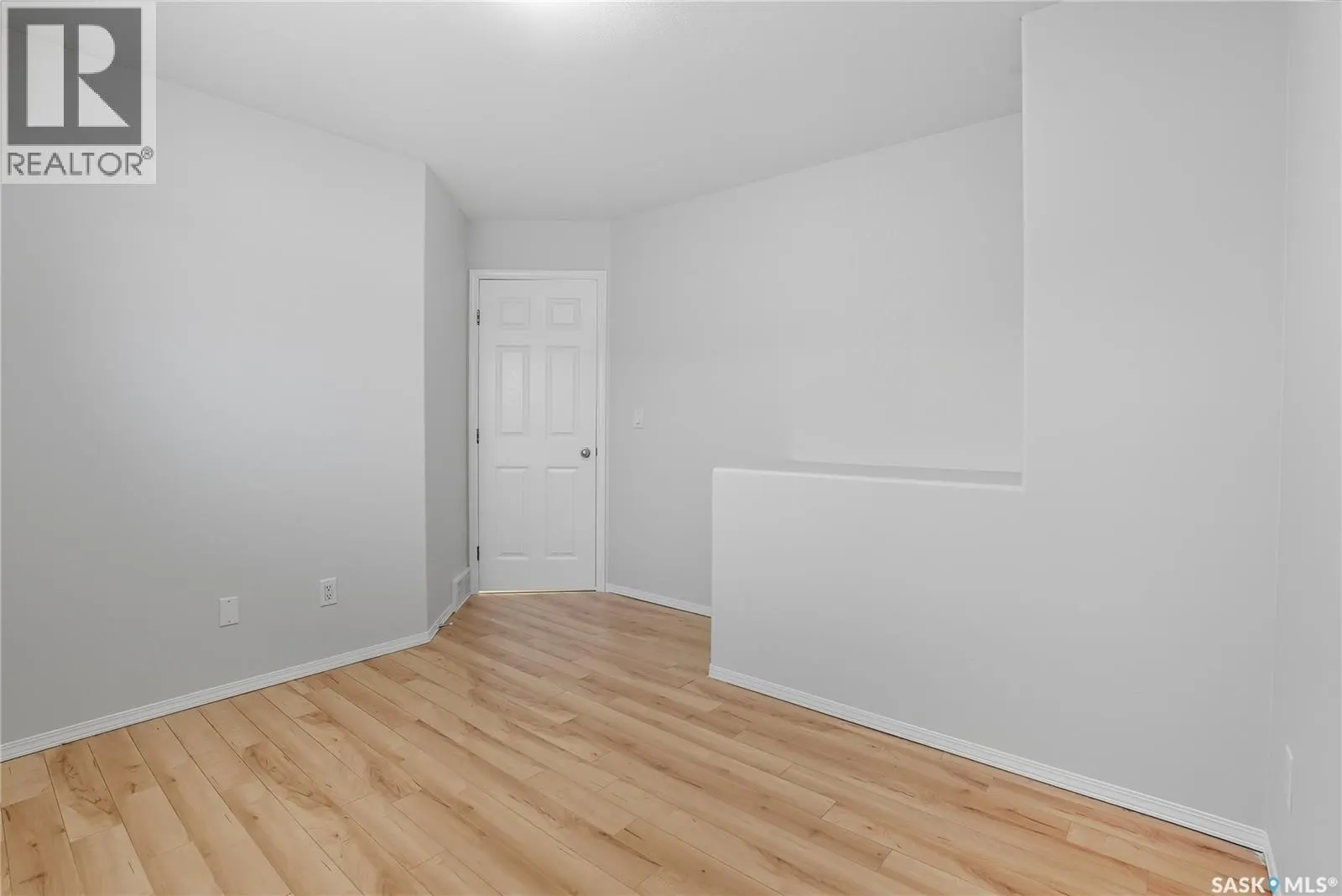 207 Buckwold COVE