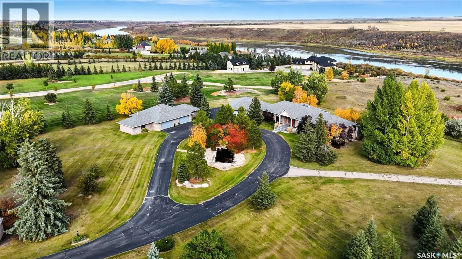48 Cathedral Bluffs ROAD