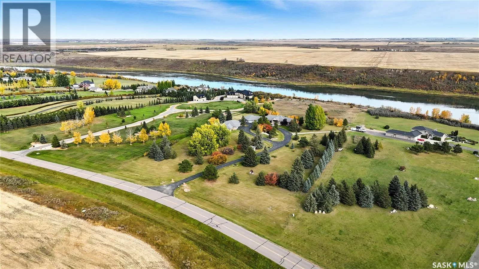 48 Cathedral Bluffs ROAD