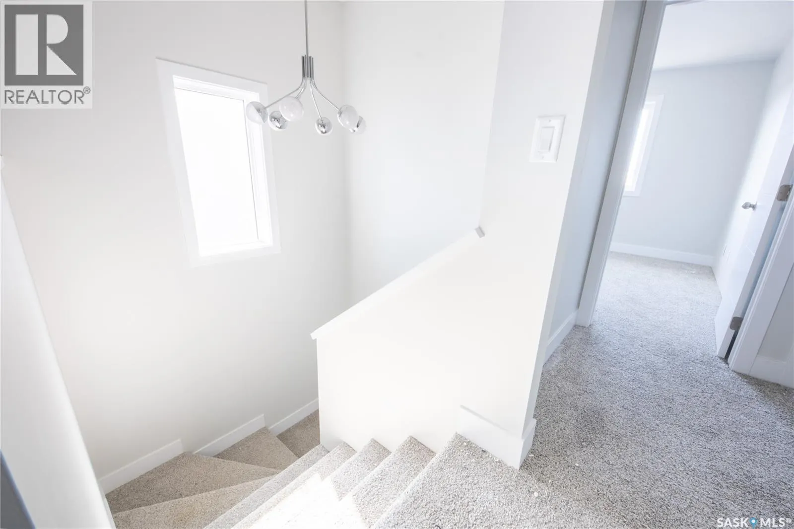 111 Stromberg CRESCENT