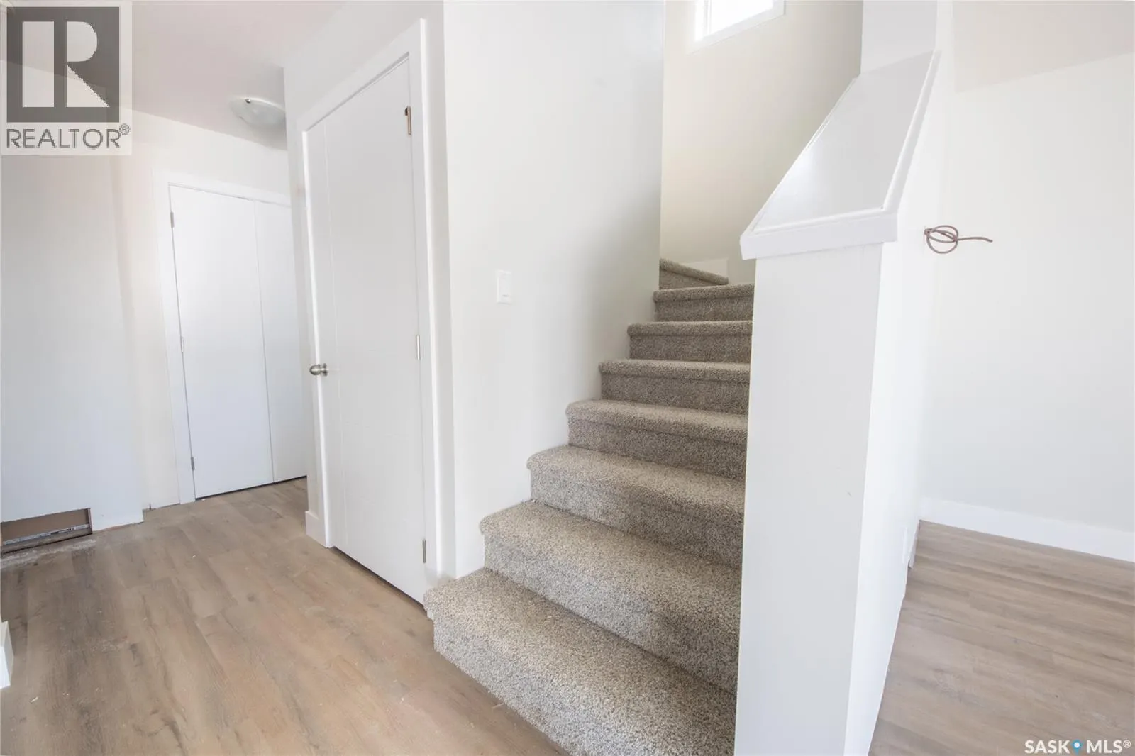 111 Stromberg CRESCENT