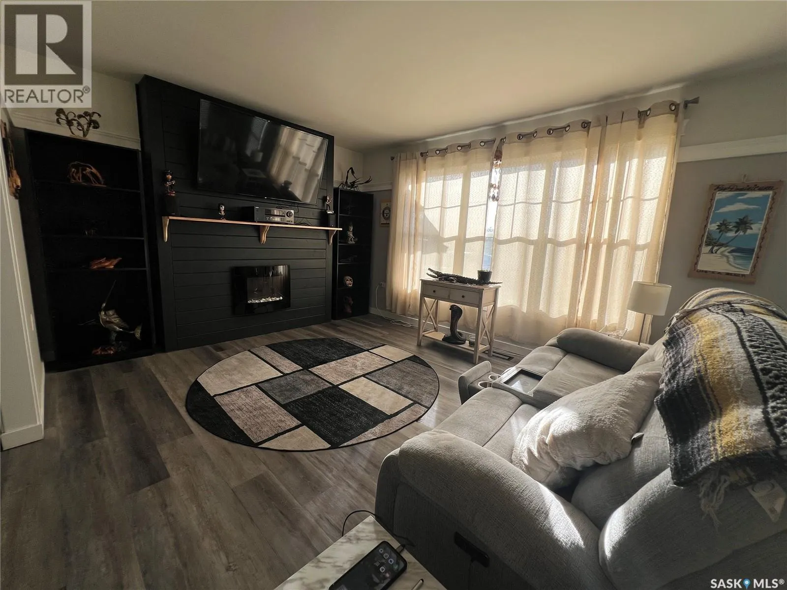 401 Short STREET