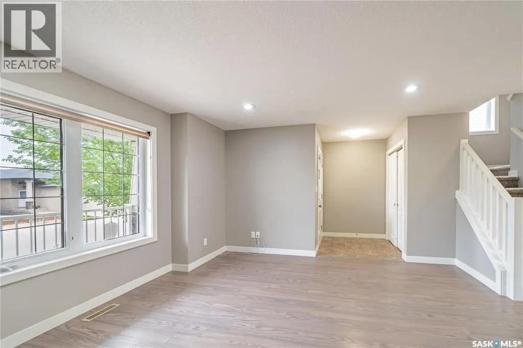 5128 AERIAL CRESCENT