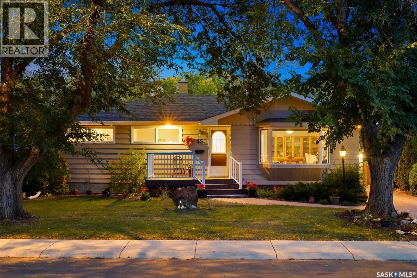 45 Procter PLACE