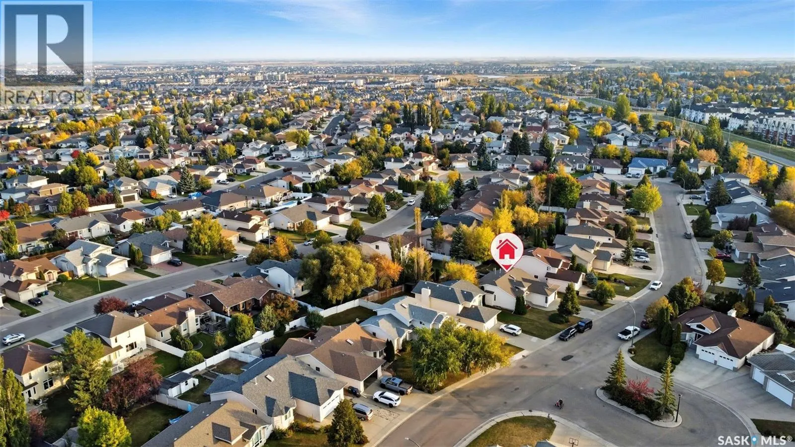 302 Blackthorn CRESCENT