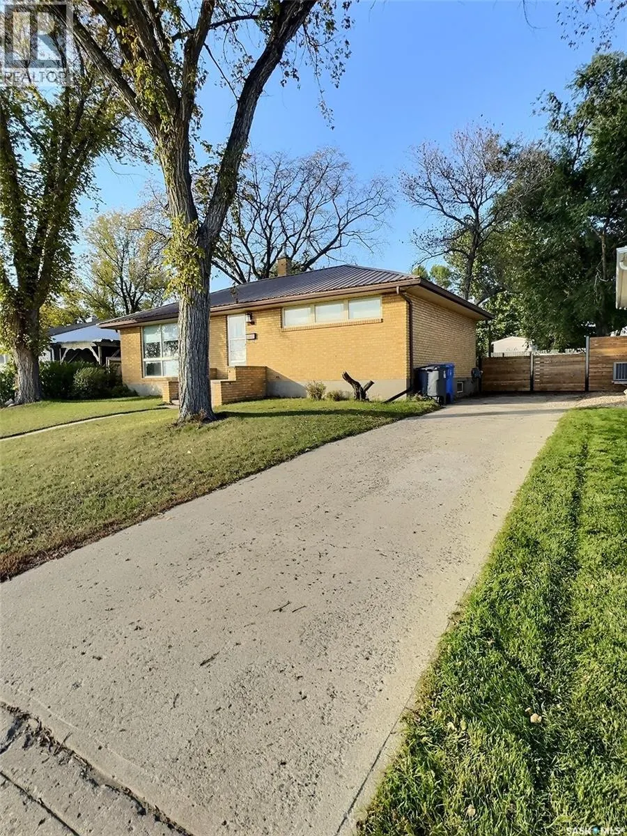 1727 First STREET