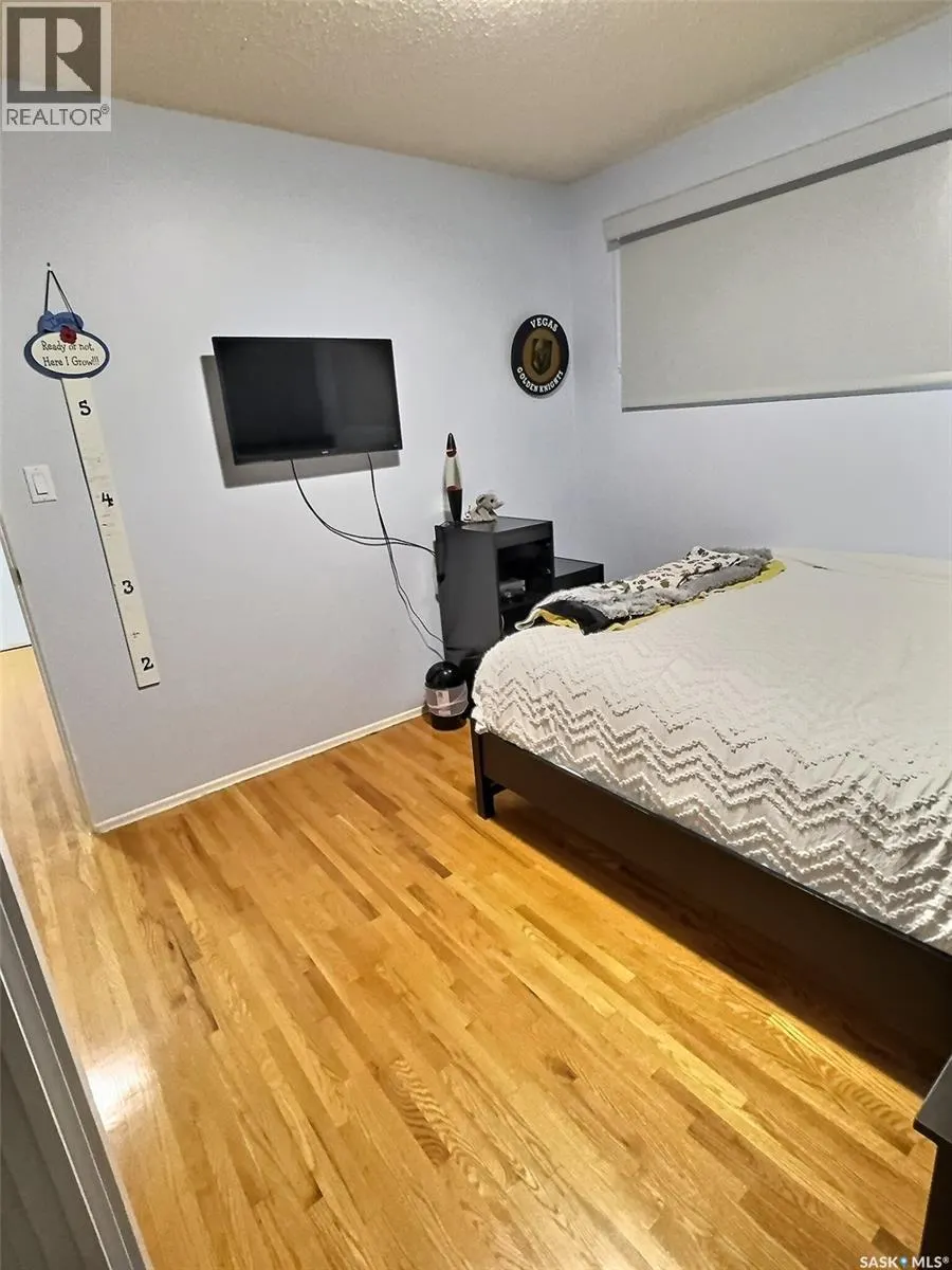 1727 First STREET
