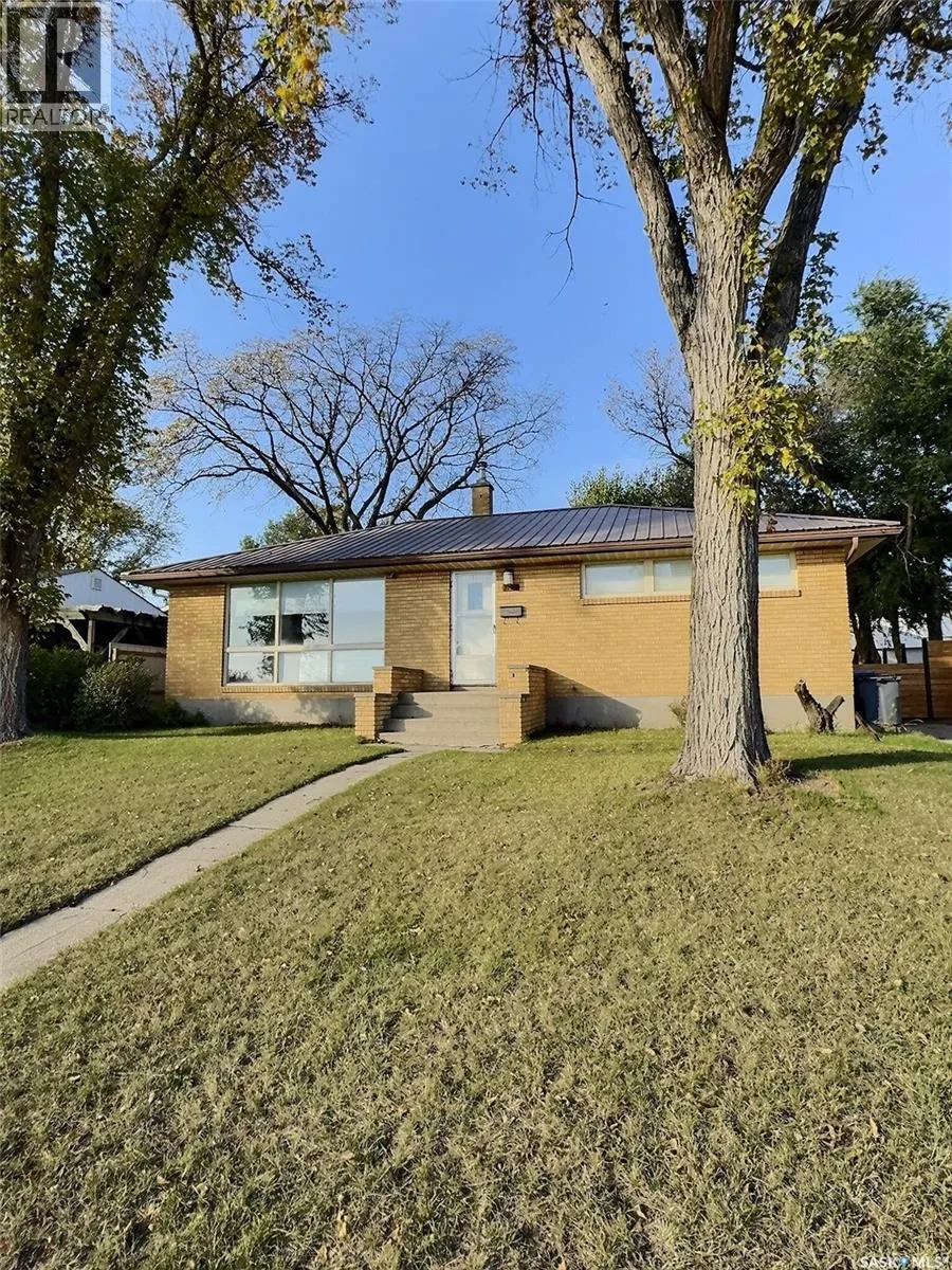 1727 First STREET