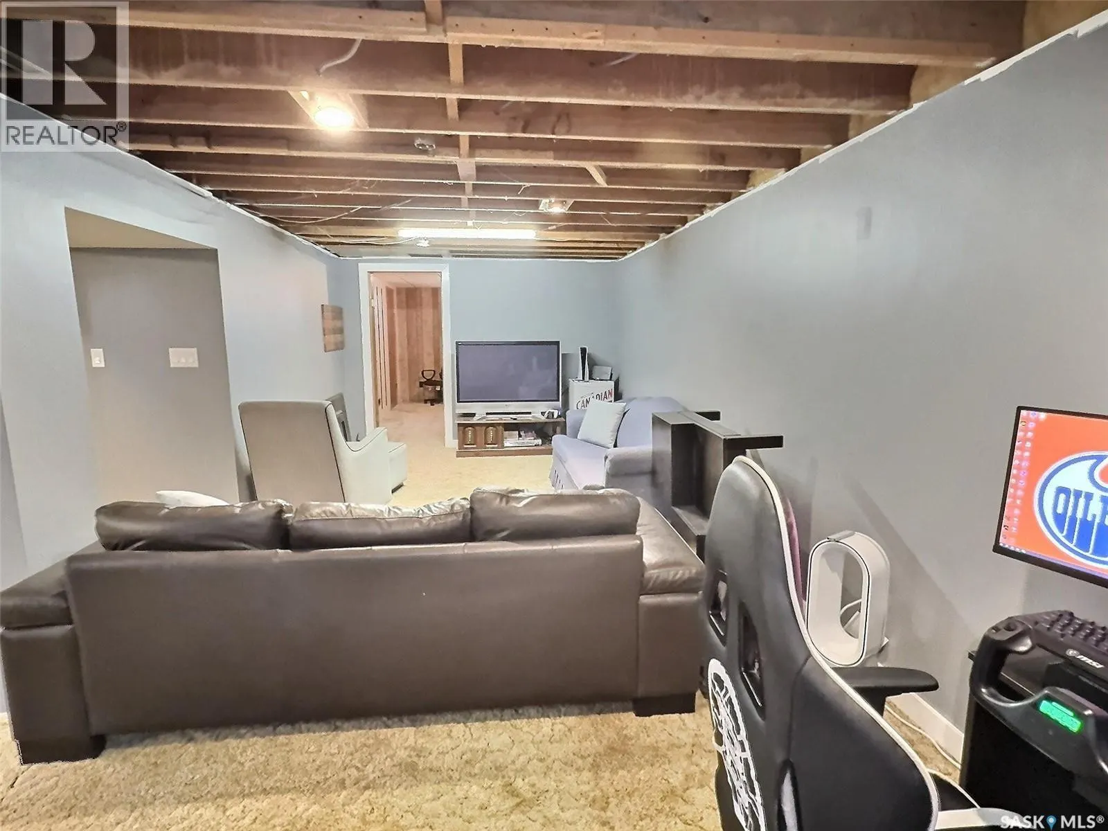 1727 First STREET