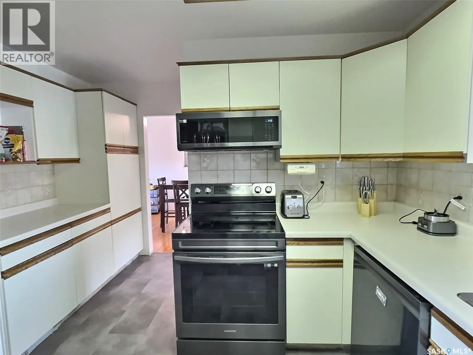 1727 First STREET