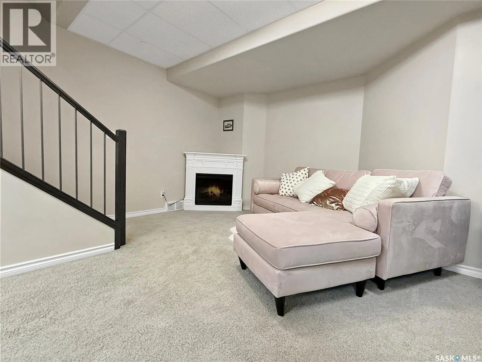 316 Valley Pointe WAY