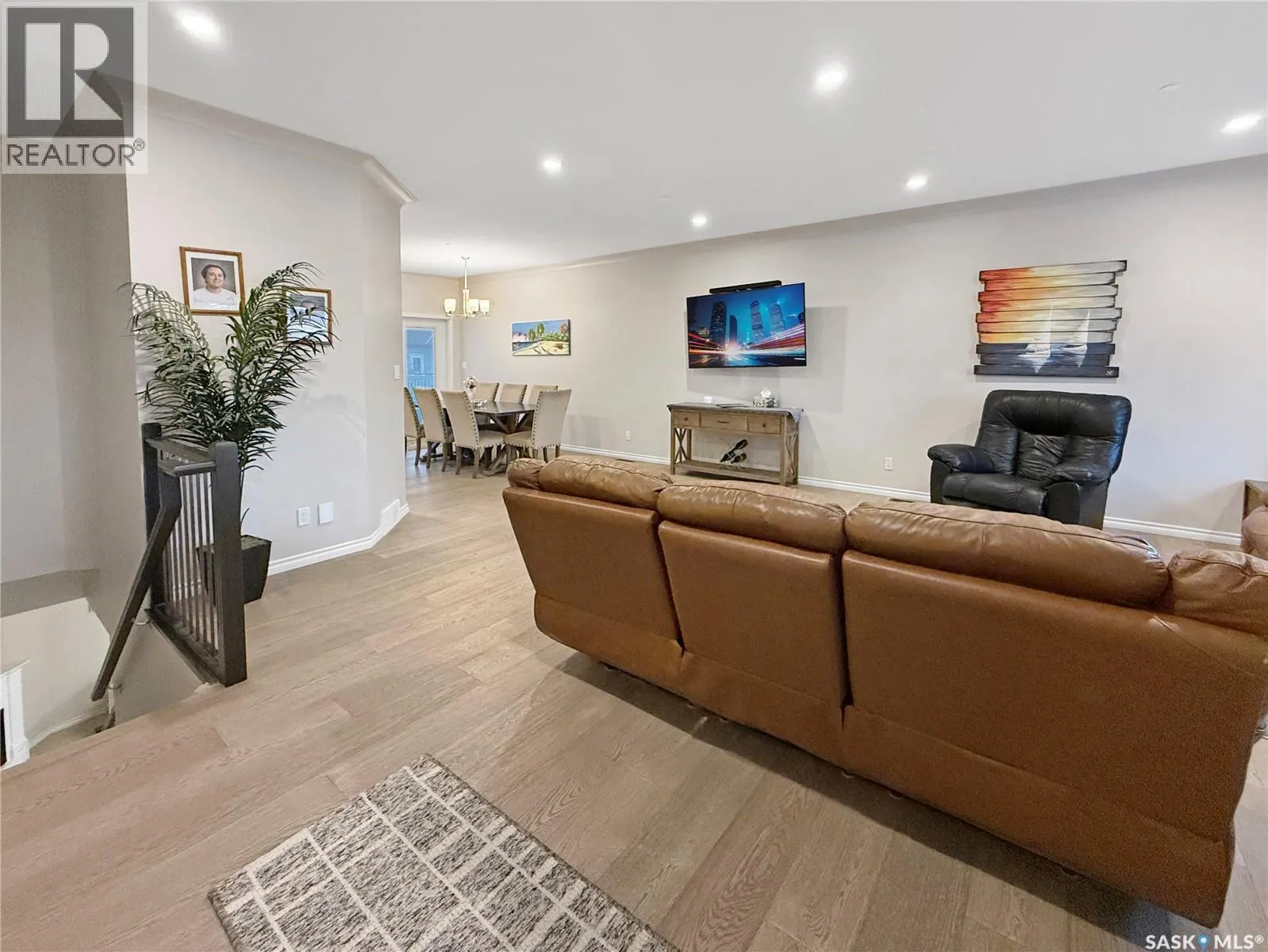 316 Valley Pointe WAY