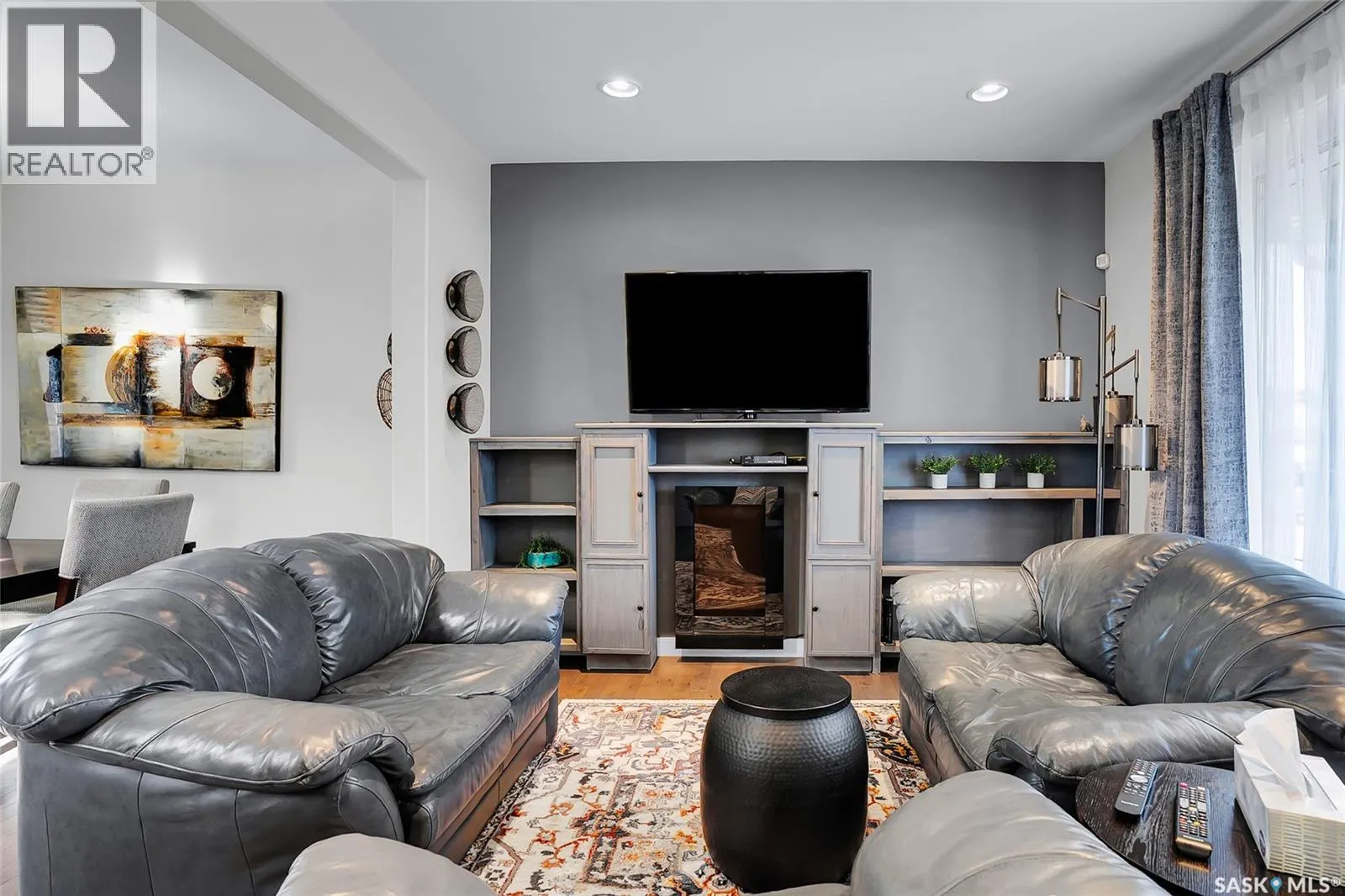 407 Golden Willow WAY