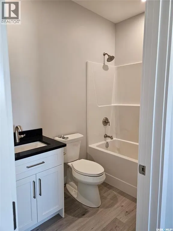 846 Delaet BAY