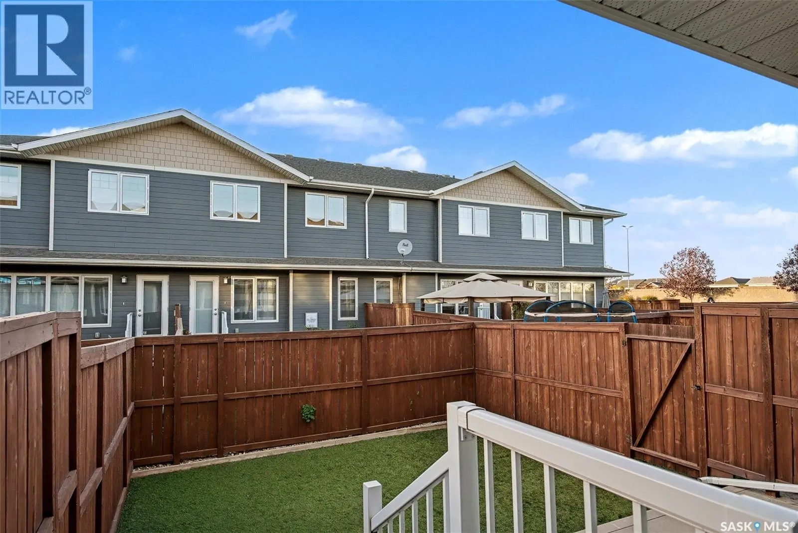 236 4002 Sandhill CRESCENT