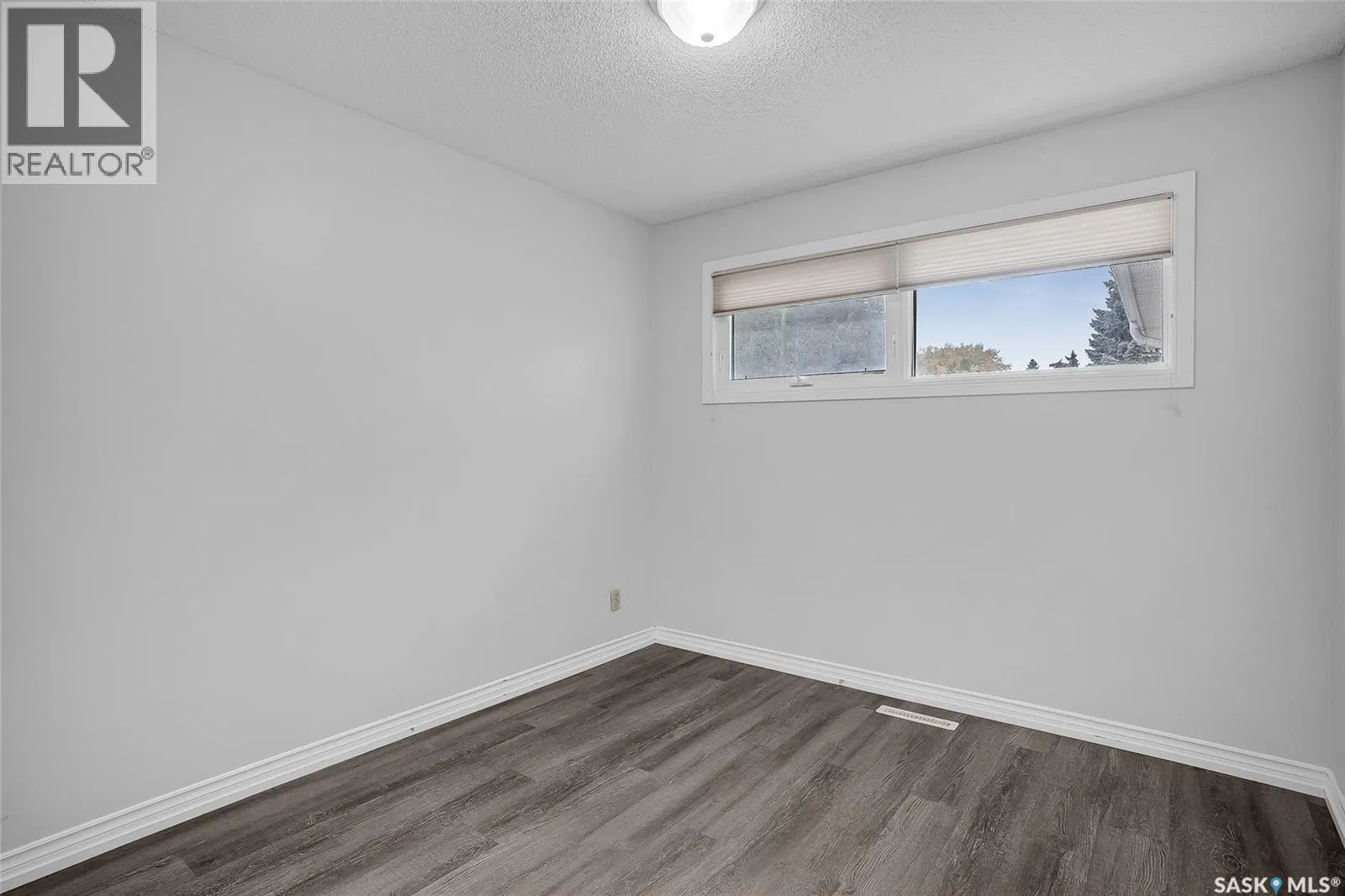 2703 Jarvis DRIVE