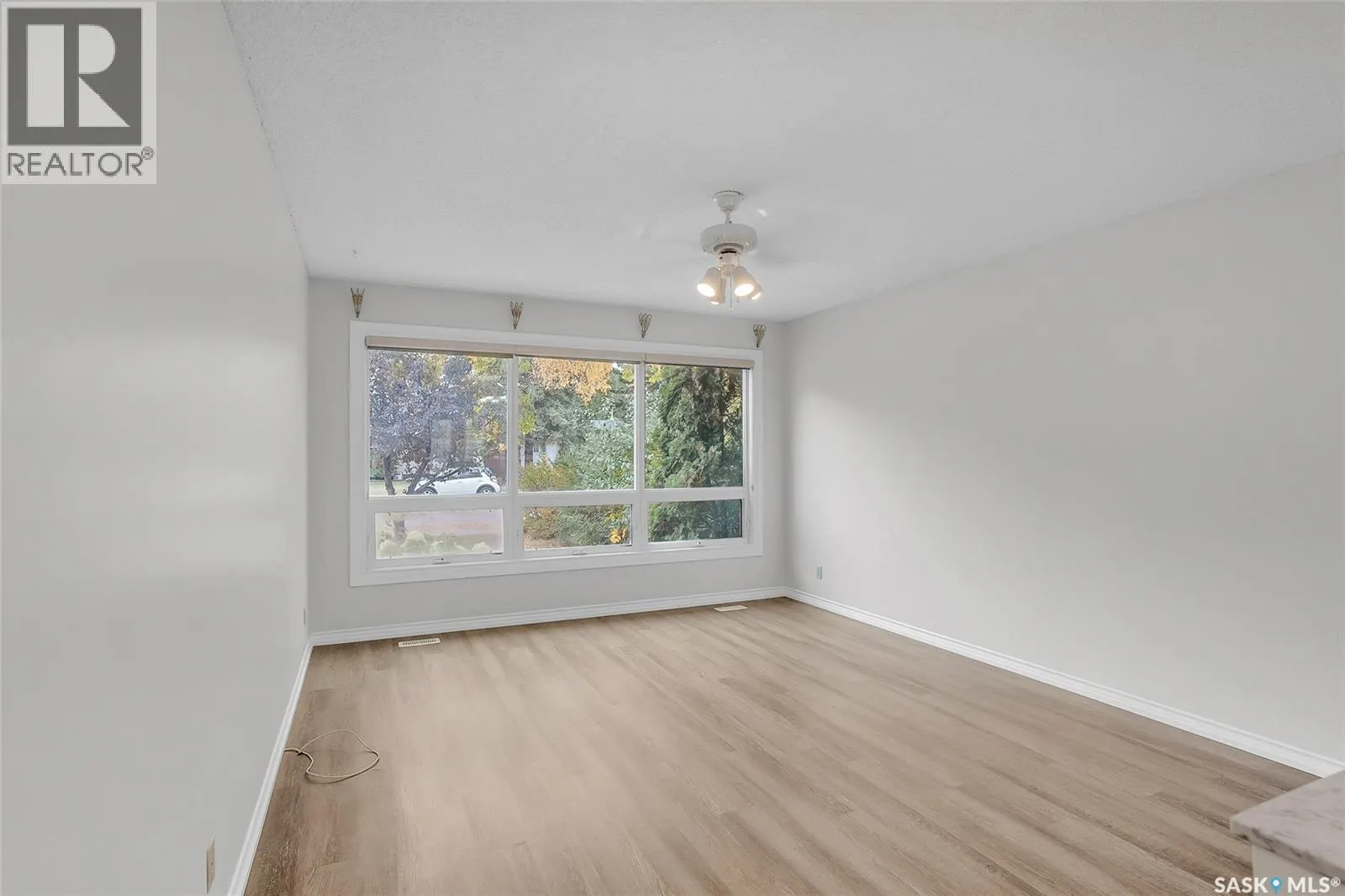 2703 Jarvis DRIVE