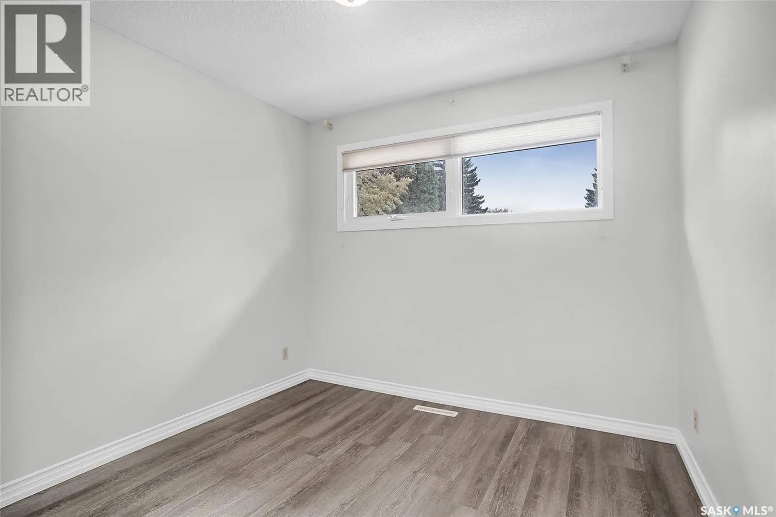 2703 Jarvis DRIVE