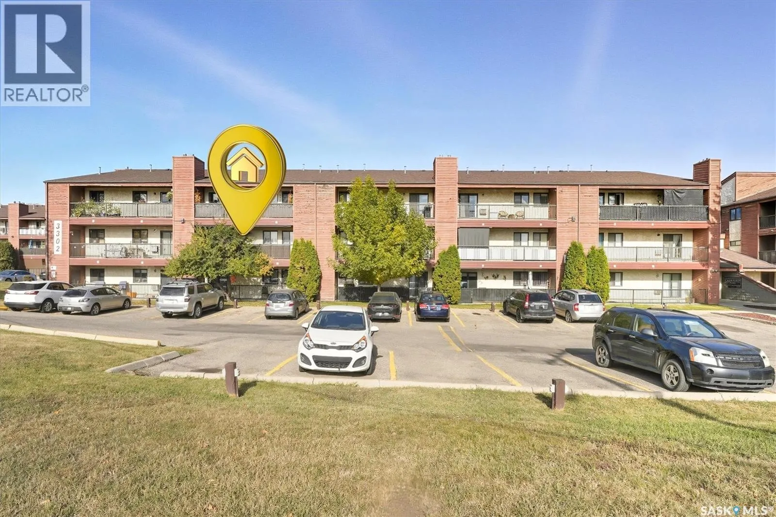 208 3302 33rd STREET W