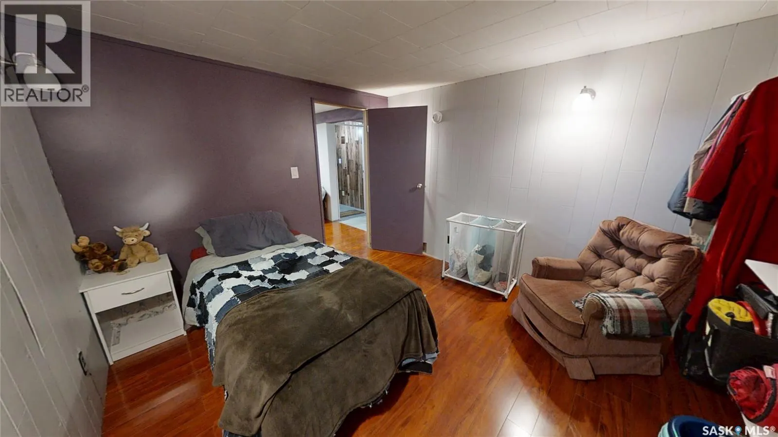 1214 McKercher DRIVE