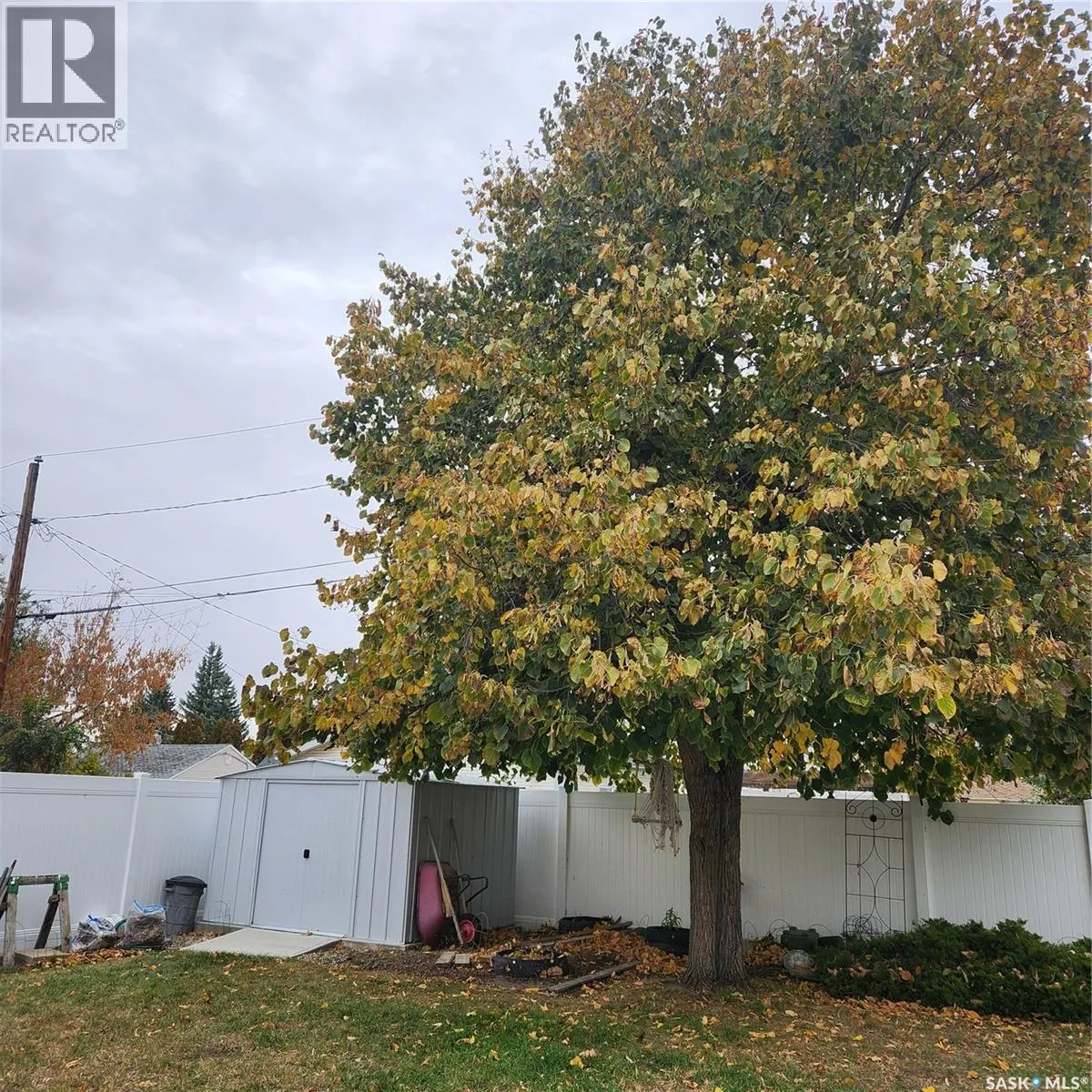 1227 2nd AVENUE NW