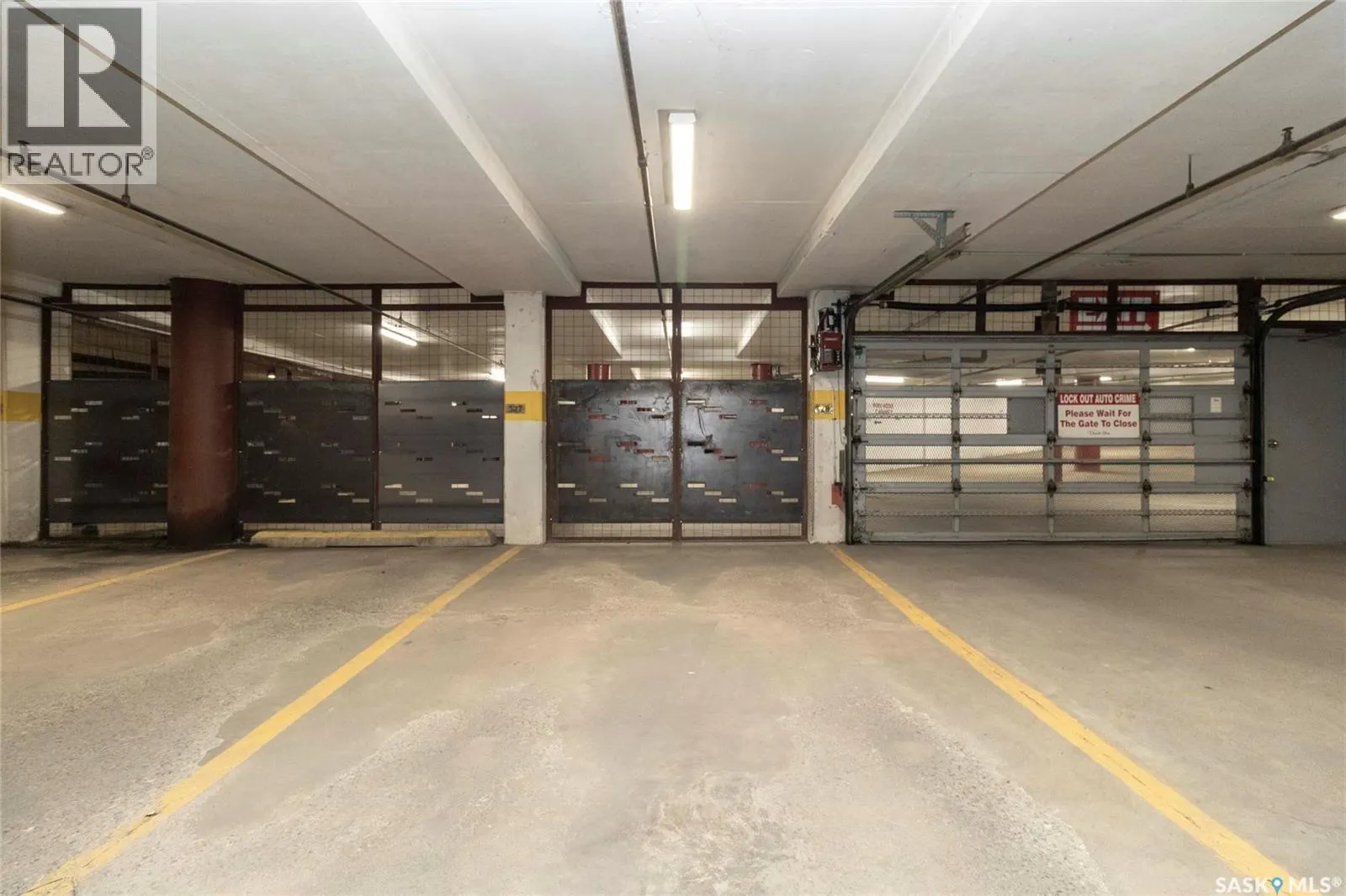 1780 424 Spadina CRESCENT E