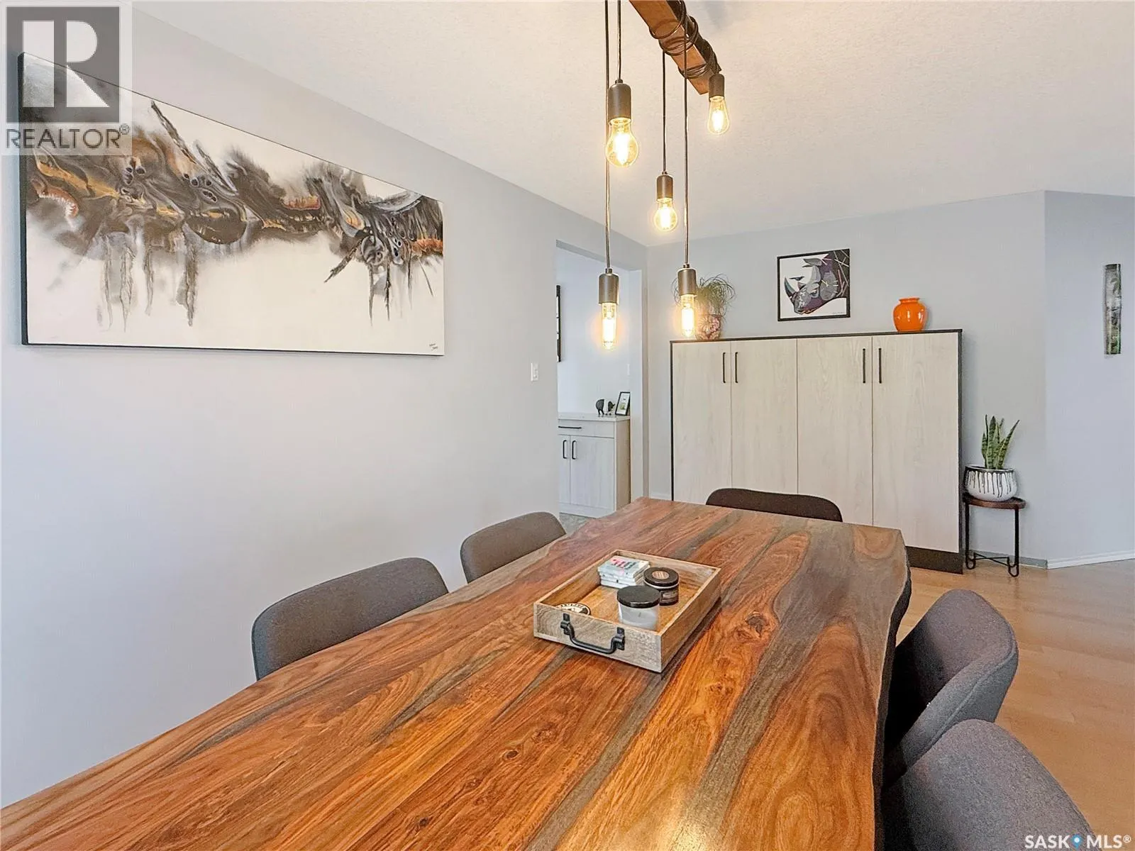 1 Pine DRIVE