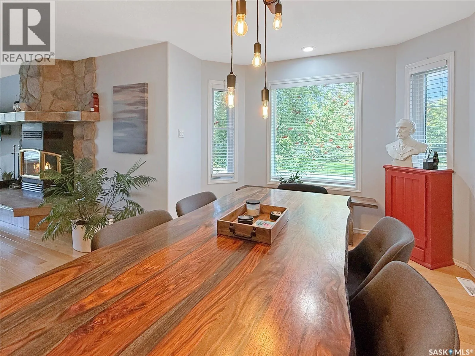 1 Pine DRIVE