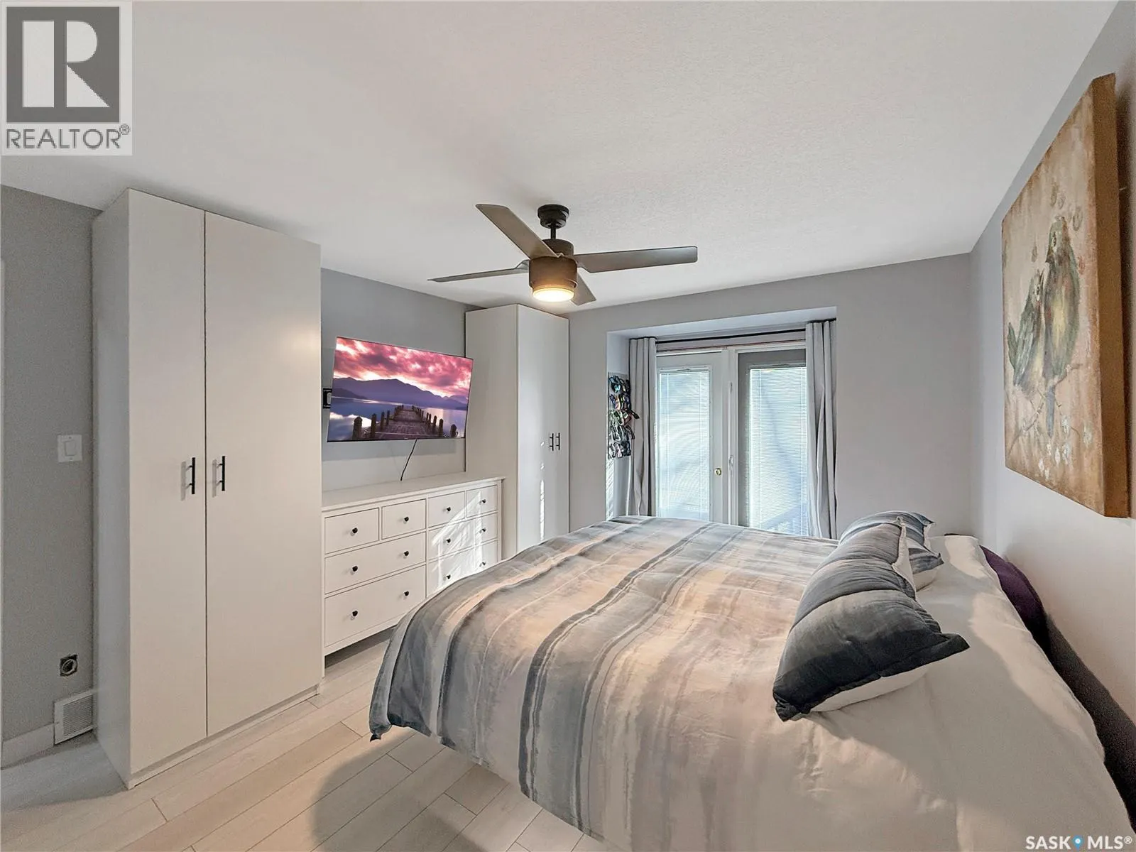 1 Pine DRIVE
