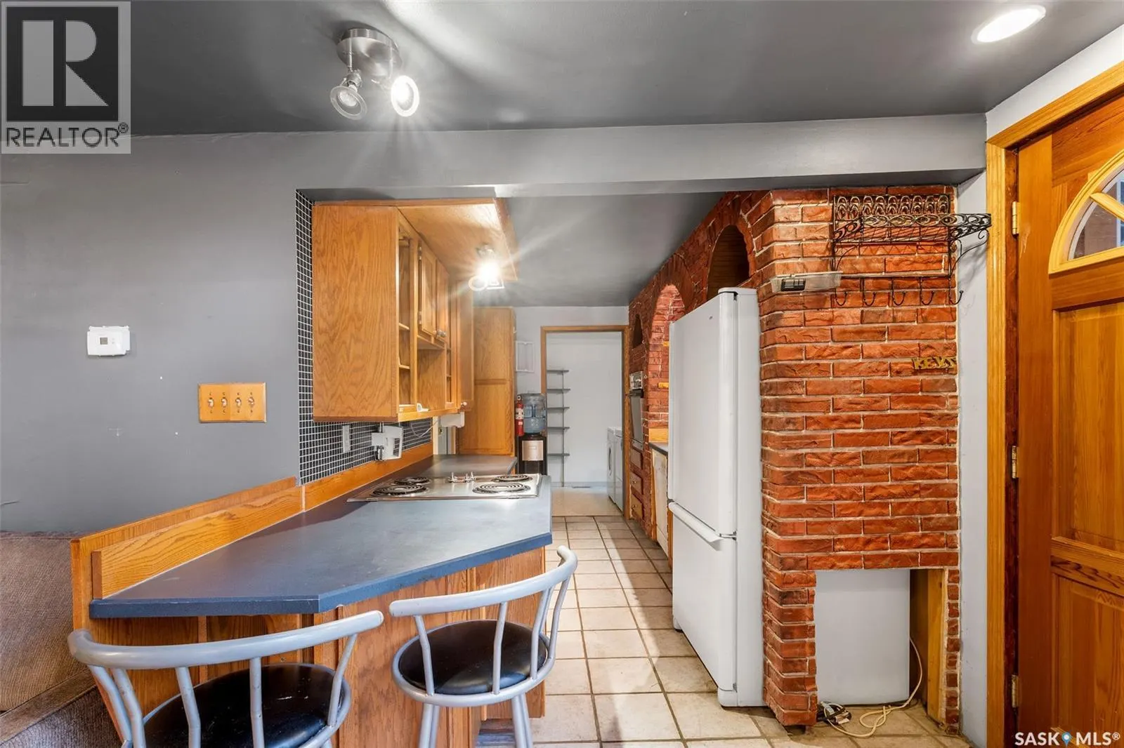 206 Connie PLACE