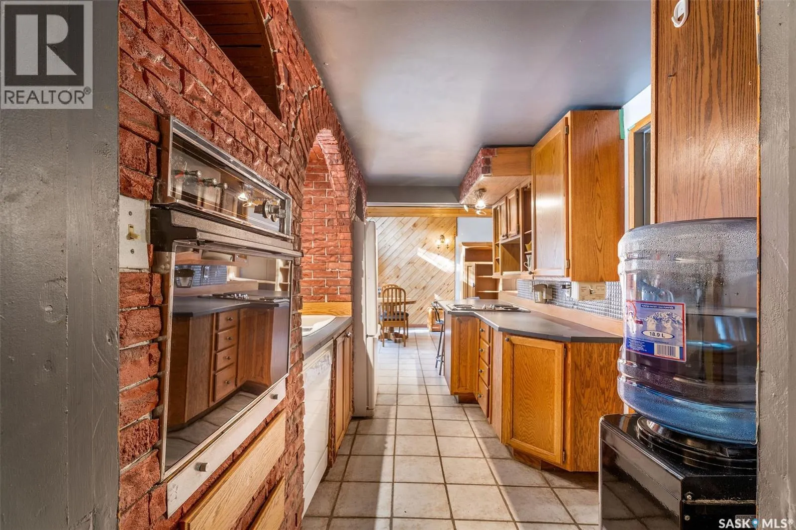 206 Connie PLACE