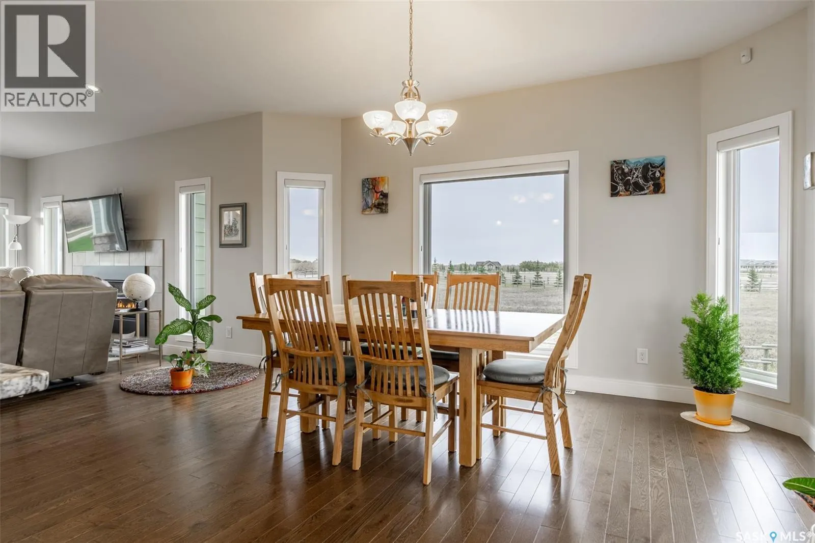 118 Louise CRESCENT