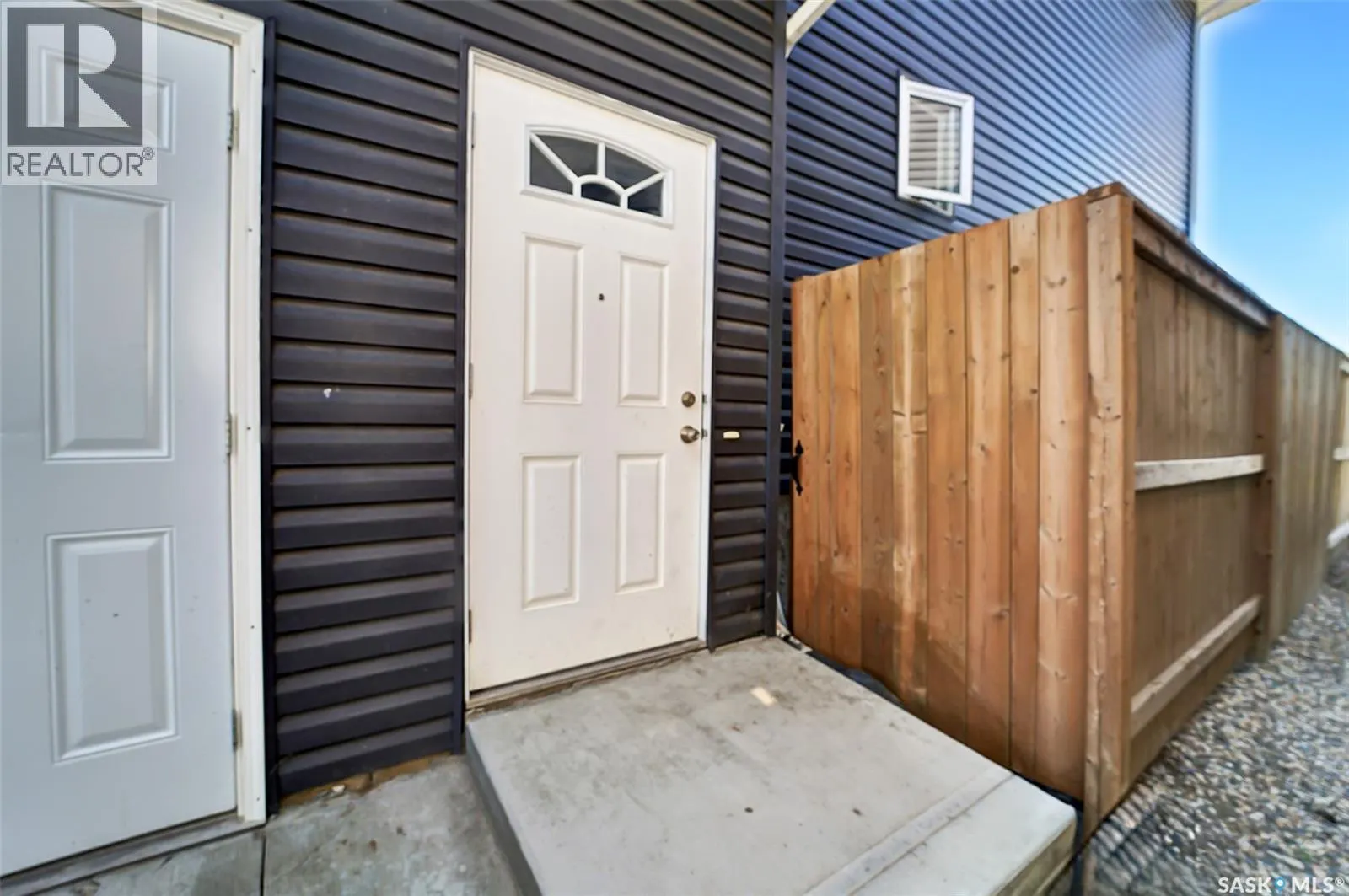 226 Gillies STREET