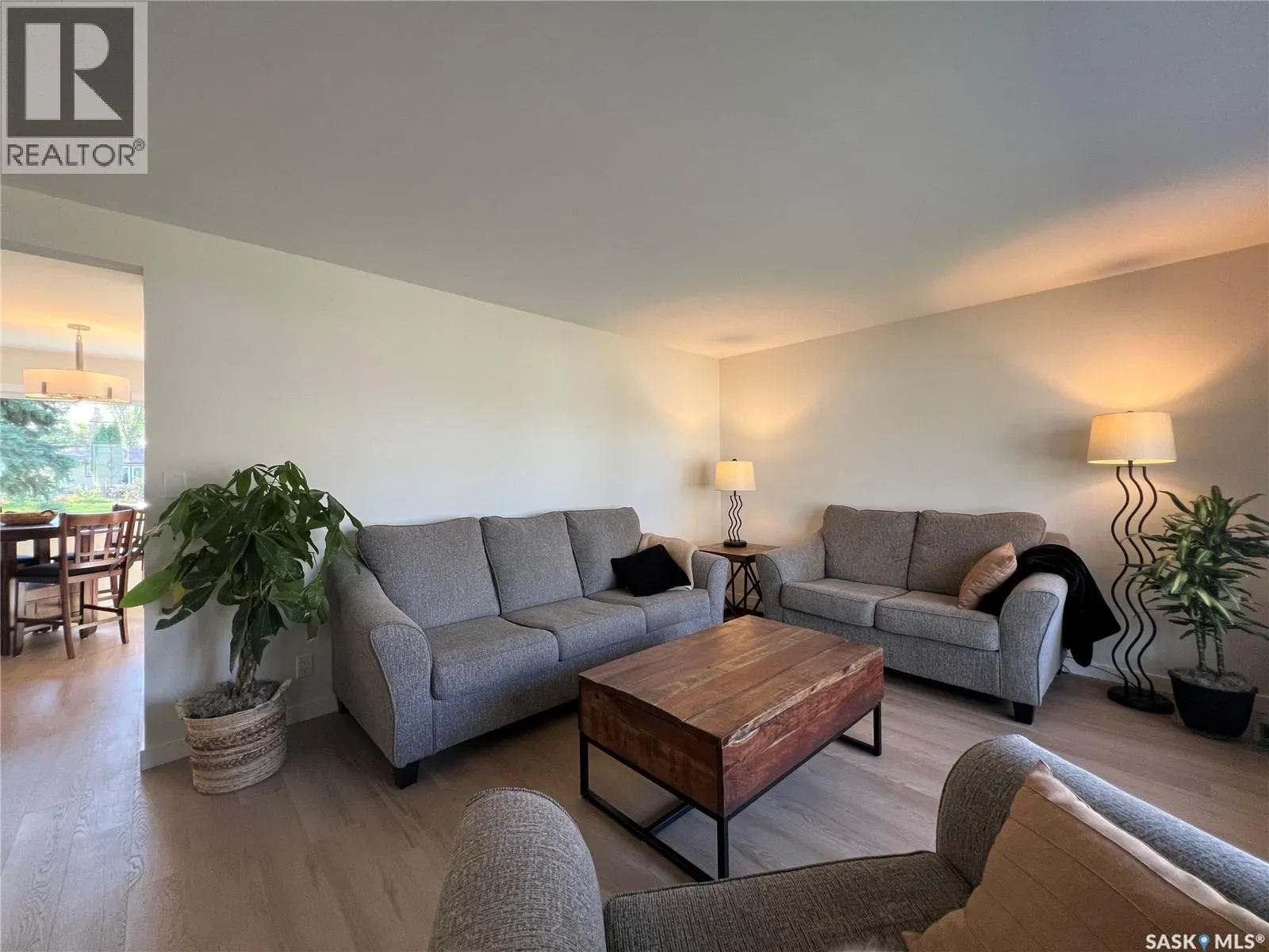 1121 Asquith DRIVE