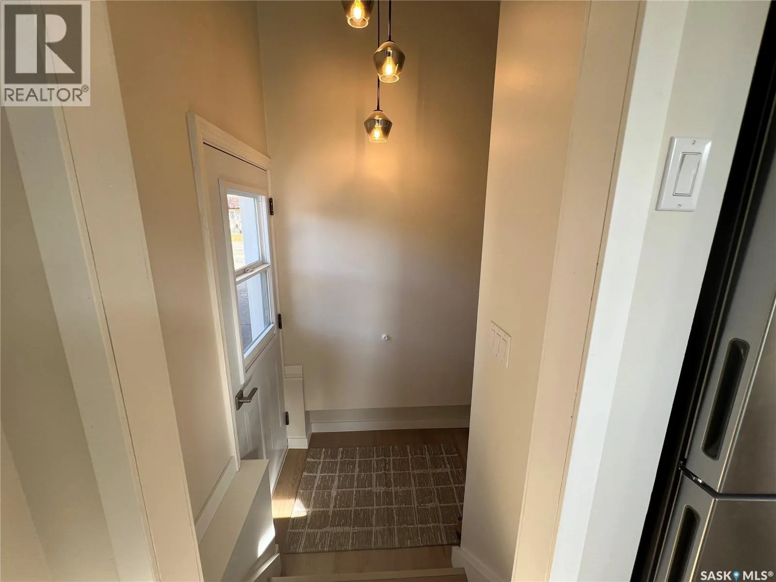 1121 Asquith DRIVE