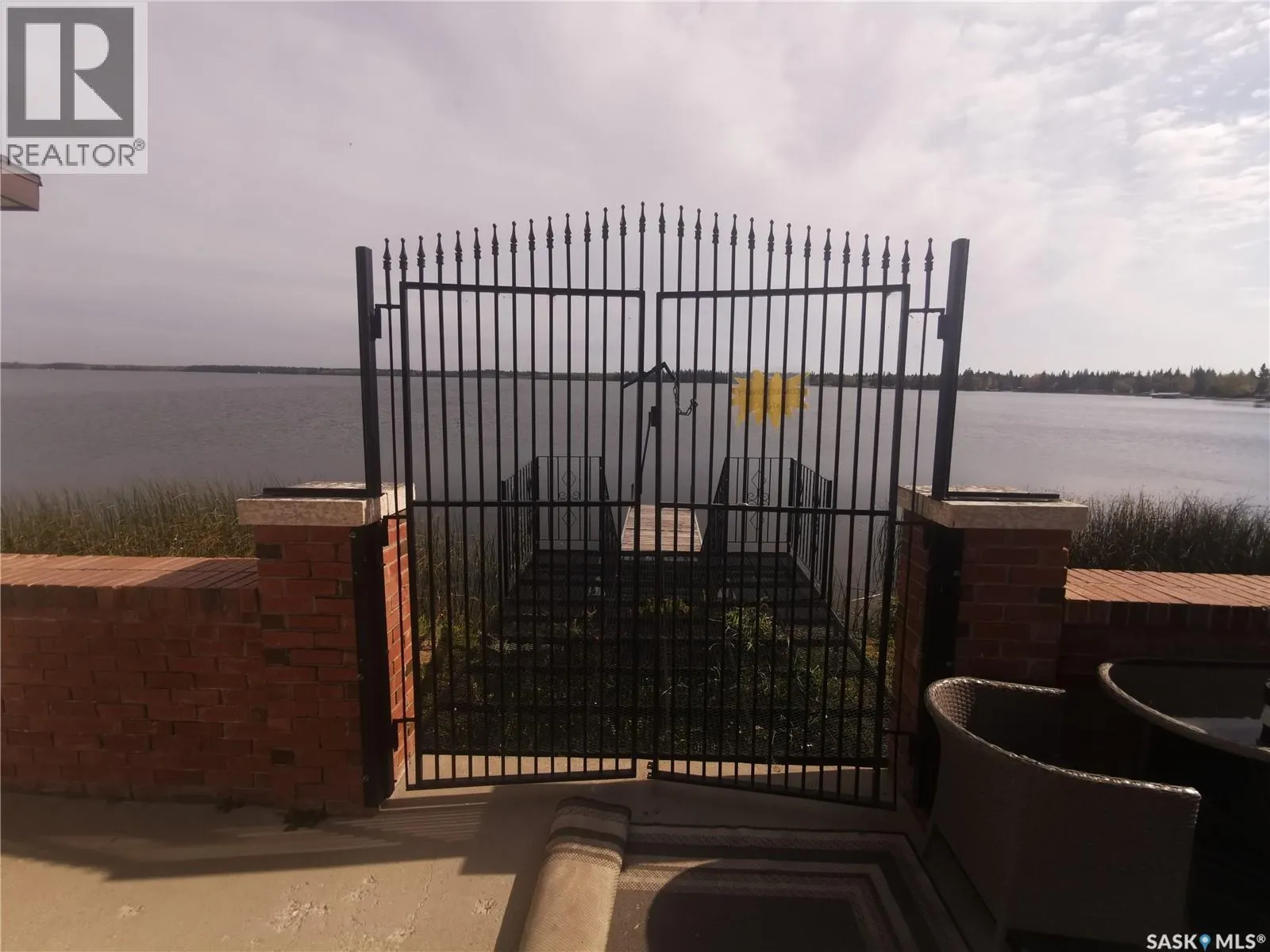 501 Beach AVENUE