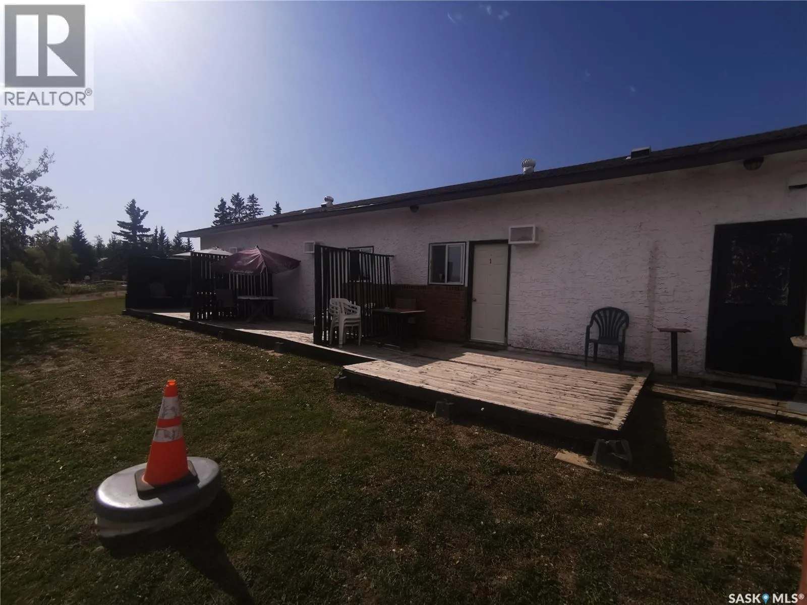 501 Beach AVENUE