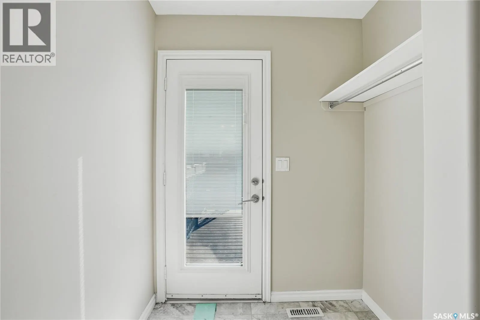 602 Kolynchuk COURT